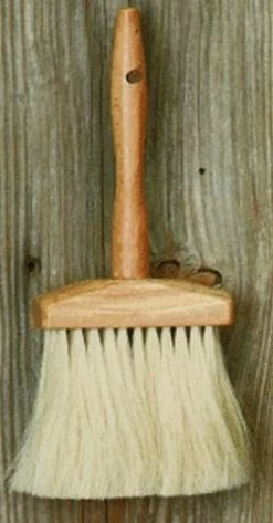M&F Western Crown White Hat Brush