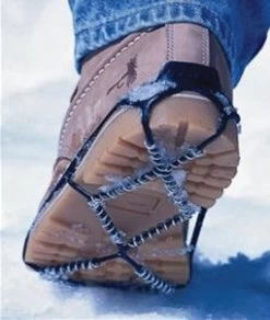 Yaktrax Walk Spikeless Ultra Light Over Boot/Shoe Traction Device, Thermal Plastic Rubber, Black