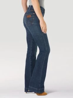 Wrangler Womens Retro Green Jean High Rise Trouser - Sara -Comprehensive Shop P2361250 03 93654.1630609576