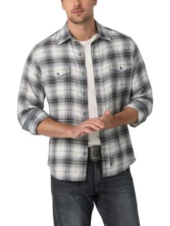 Wrangler Men's Premium Retro Button Up Long Sleeve Shirt In Black