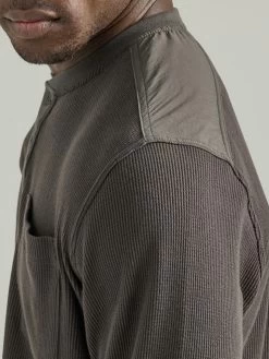 Wrangler Mens ATG Long Sleeve Henley 1/4 Round V-Neck Shirt -Comprehensive Shop P2783295 4 87761.1686773597